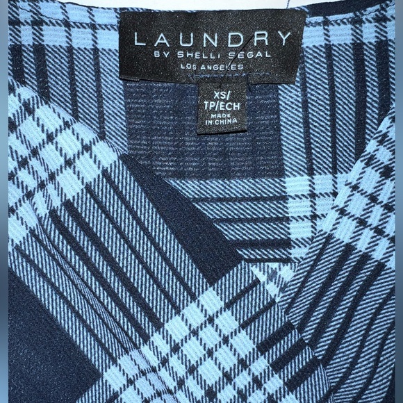 Laundry by Shelli Segal blue blouse - Picture 3 of 5